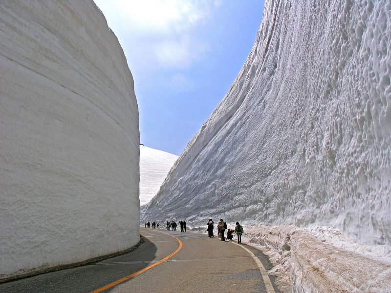Snow corridor.jpg - 148kB